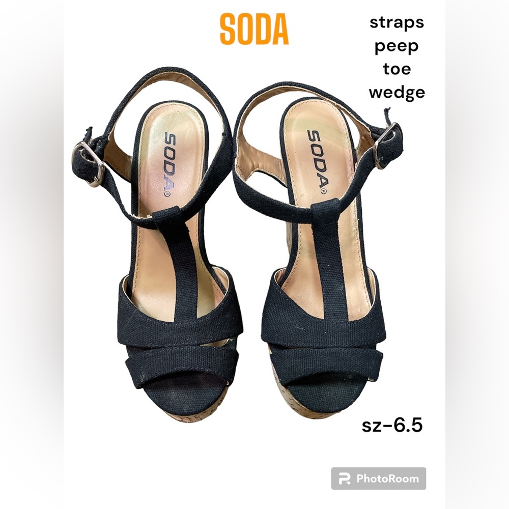 SODA T STRAP PLATFORM WEDGE HEEL - Picture 2 of 8